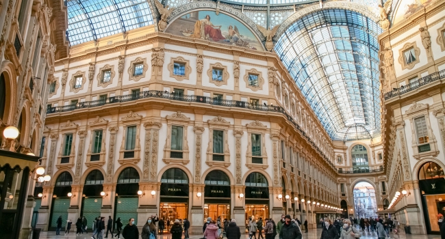 FANTASIA LAGOS DEL NORTE, MILAN CON BERNINA EXPRESS Y FRANCIACORTA