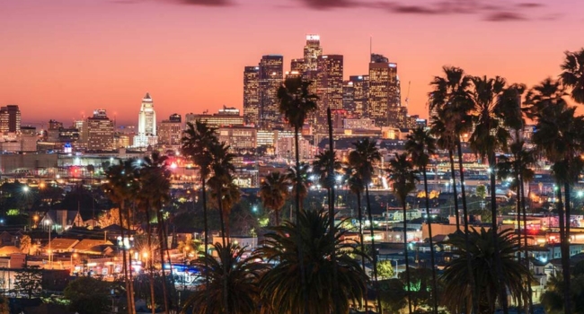 AGUAS Y TIERRAS DEL OESTE