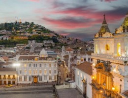 EXPLORA QUITO Y SUS ALREDEDORES